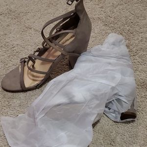 Grey suede strapy sandal